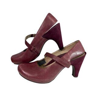 Tsubo Acrea Maroon Aubergine Leather Suede Slingback Pump Heels $169 Size 7.5